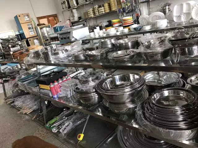酒店用品一站式采购，维义酒店厨房用品让您省心又省力